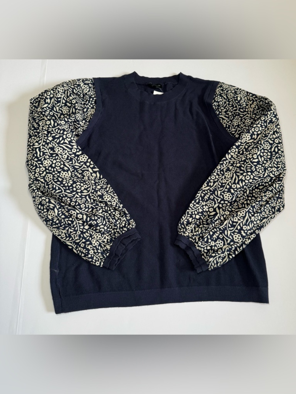 Cutest blouse! Navy blue NWT large